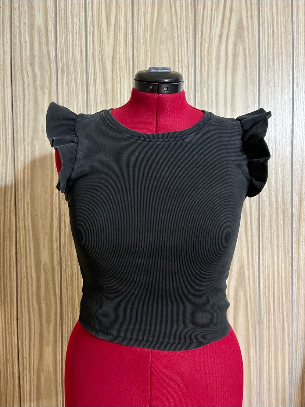 Zara Black Ribbed Knit Crop Top Flutter Ruffle Cap Sleeve Casual Size S